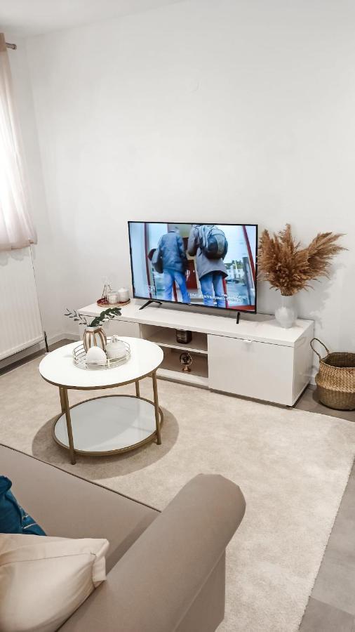 Schone 2 Zw In Sindelfingen - Maichingen *Daimler Apartamento Exterior foto